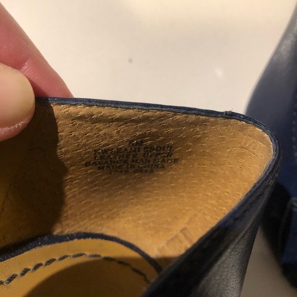 Nine West - Cobalt Blue Heeled Pump - Size 8M - Picture 5 of 6